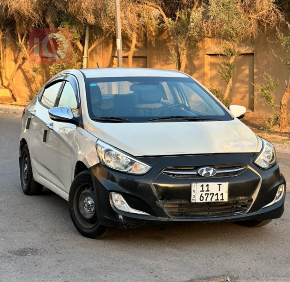 هیوندای ئەکسنت